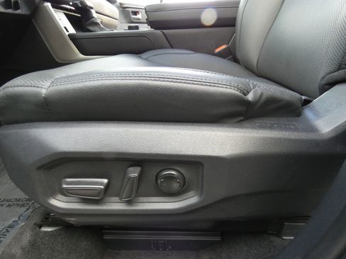 Used 2025 Toyota Tundra Limited w/ TRD Off-Road Package image 58