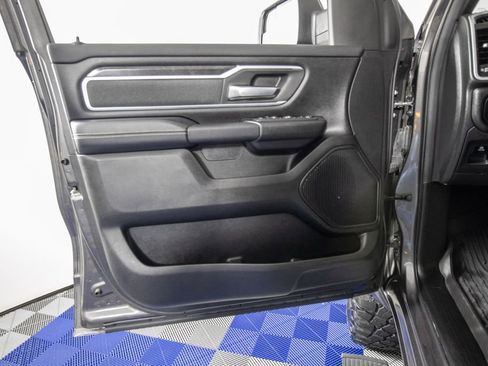 Used 2023 RAM 1500 Big Horn AWD/4WD image 11