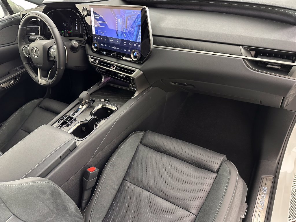 New 2026 Lexus RX 450h AWD image 19