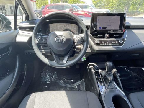 Used 2024 Toyota Corolla LE FWD image 14