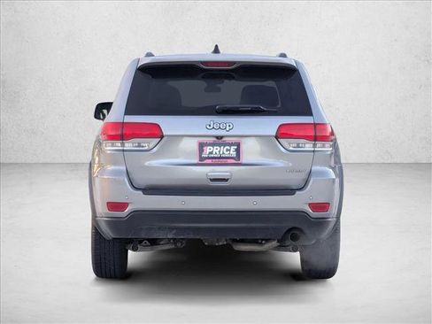 Used 2019 Jeep Grand Cherokee Laredo image 6