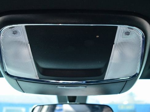 Used 2021 Dodge Charger SXT w/ Leather Interior Group image 32