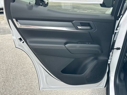 New 2026 GMC Terrain Elevation w/ Technology Package II FWD image 22