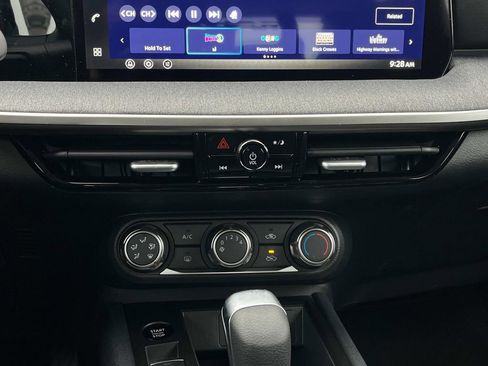 New 2026 Nissan Kicks S image 26