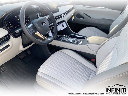 New 2026 INFINITI QX60 Autograph image 18