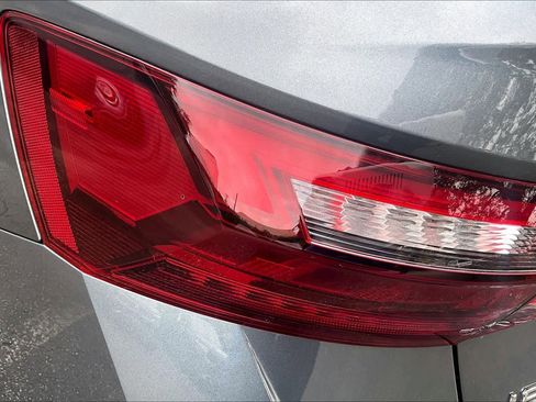 Used 2023 Volkswagen Jetta SE w/ Panoramic Sunroof Package FWD image 29