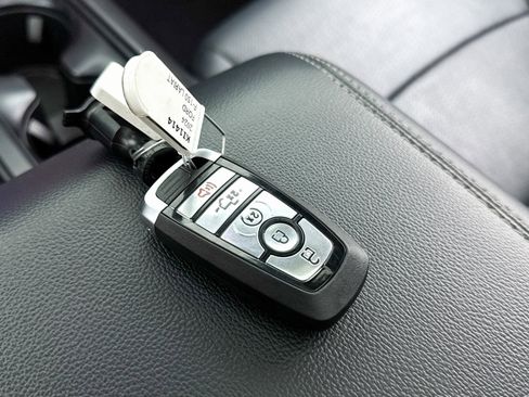 Used 2024 Ford F150 Lariat w/ Bed Utility Package image 33