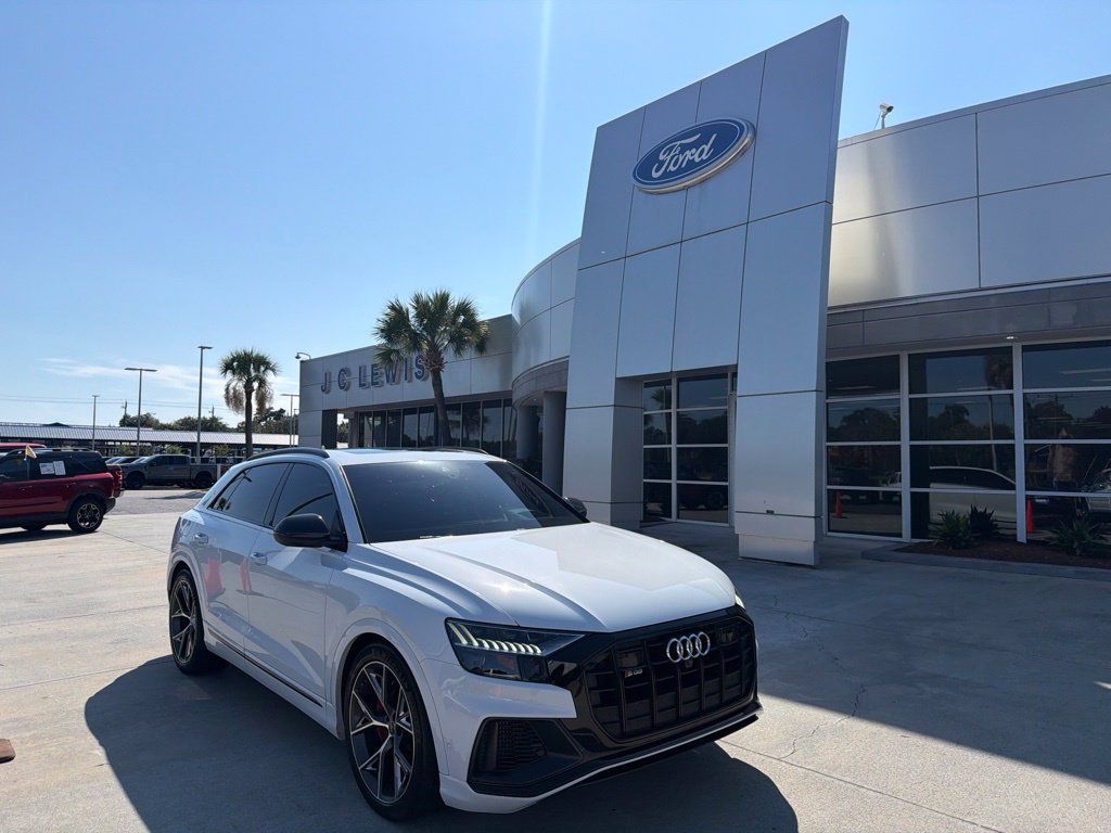 Used 2022 Audi SQ8 Prestige AWD/4WD image 1