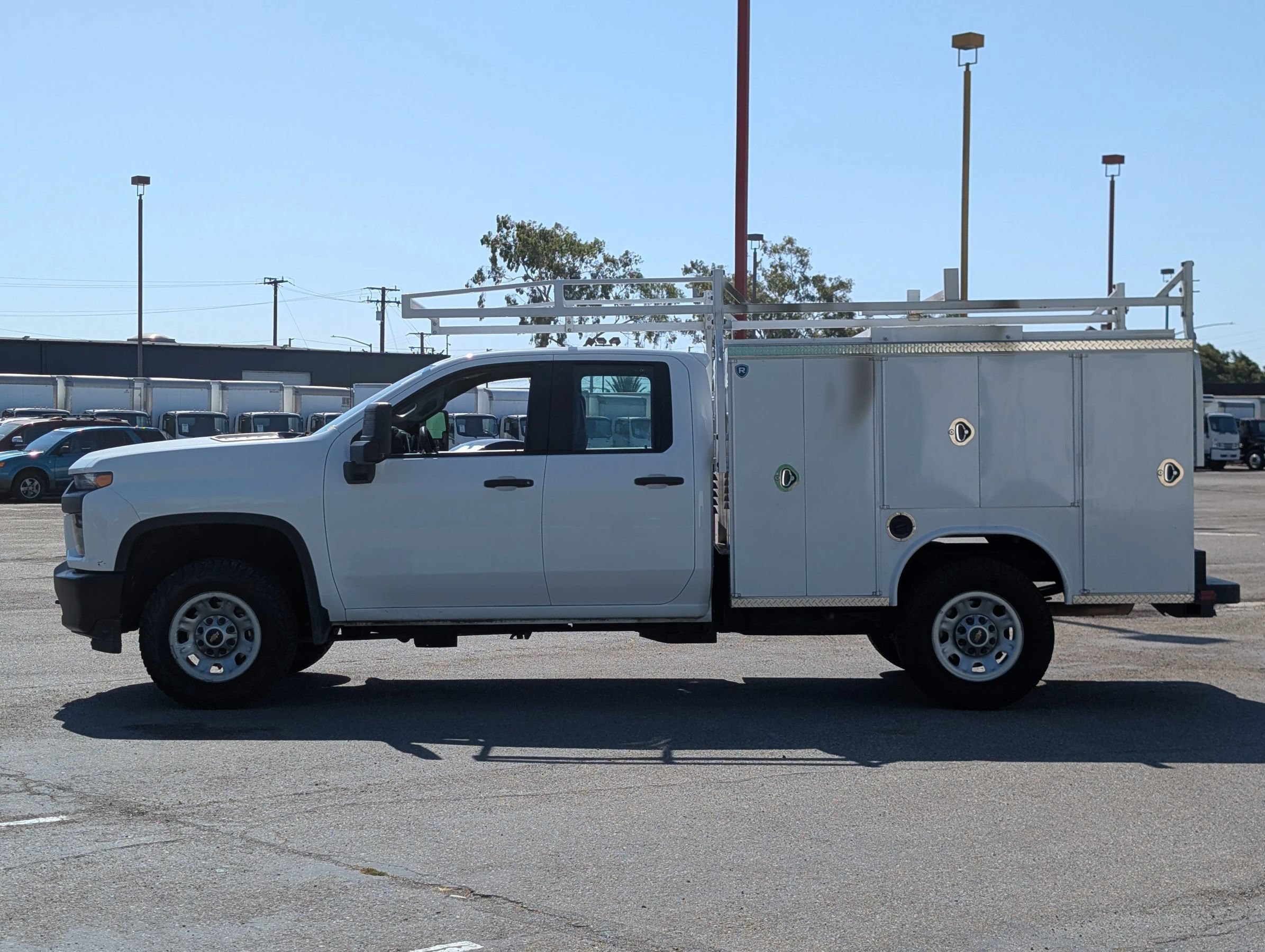 Used 2022 Chevrolet Silverado 3500 W/T RWD image 5