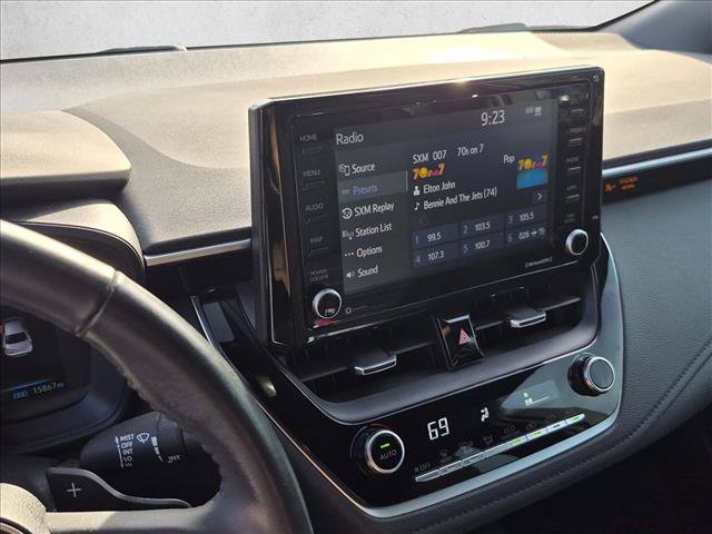 Used 2022 Toyota Corolla SE FWD image 12
