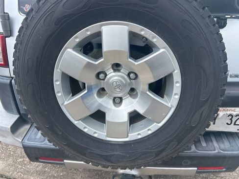 Used 2007 Toyota FJ Cruiser 2WD image 25