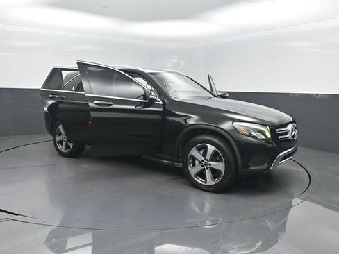 Used 2019 Mercedes-Benz GLC 300 image 33