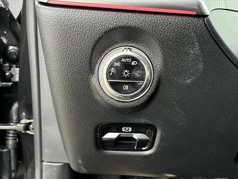 Certified 2026 Mercedes-Benz C 300 4MATIC Sedan image 13