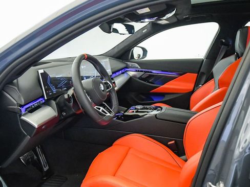 New 2026 BMW M5 w/ Executive Package image 26