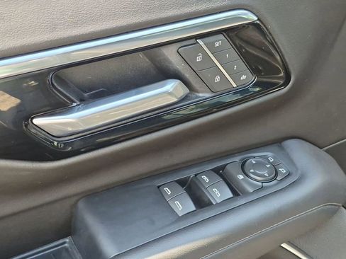 Certified 2025 Chevrolet Tahoe LT AWD/4WD image 16