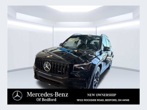 New 2026 Mercedes-Benz GLB 35 AMG 4MATIC image 1