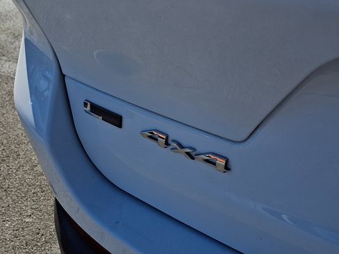 Used 2022 Jeep Grand Cherokee L Limited w/ Luxury Tech Group II image 17