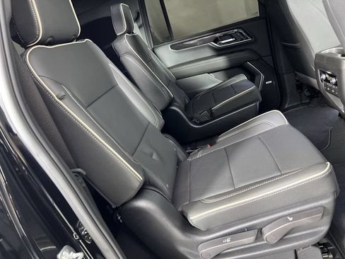 Used 2026 GMC Yukon XL Elevation w/ Elevation Premium Package RWD image 28