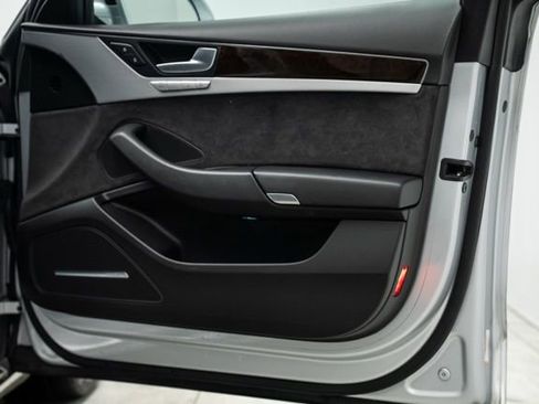 Used 2014 Audi A8 3.0T w/ Premium Package image 27