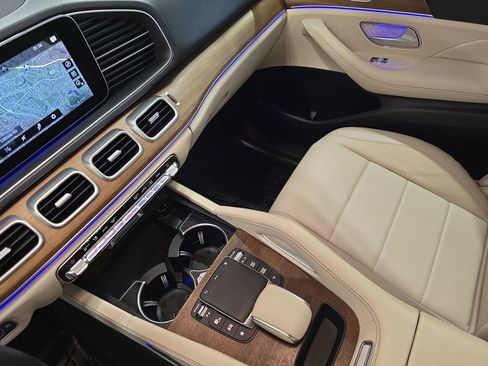 Certified 2022 Mercedes-Benz GLE 350 4MATIC w/ Premium Package image 27