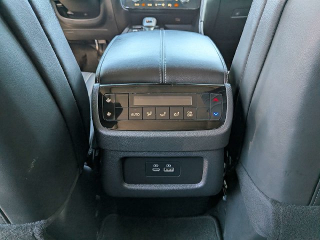 Used 2025 INFINITI QX60 Pure AWD/4WD image 17