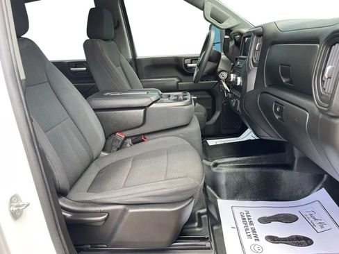 Used 2021 GMC Sierra 2500 4x4 Crew Cab w/ Convenience Package image 20