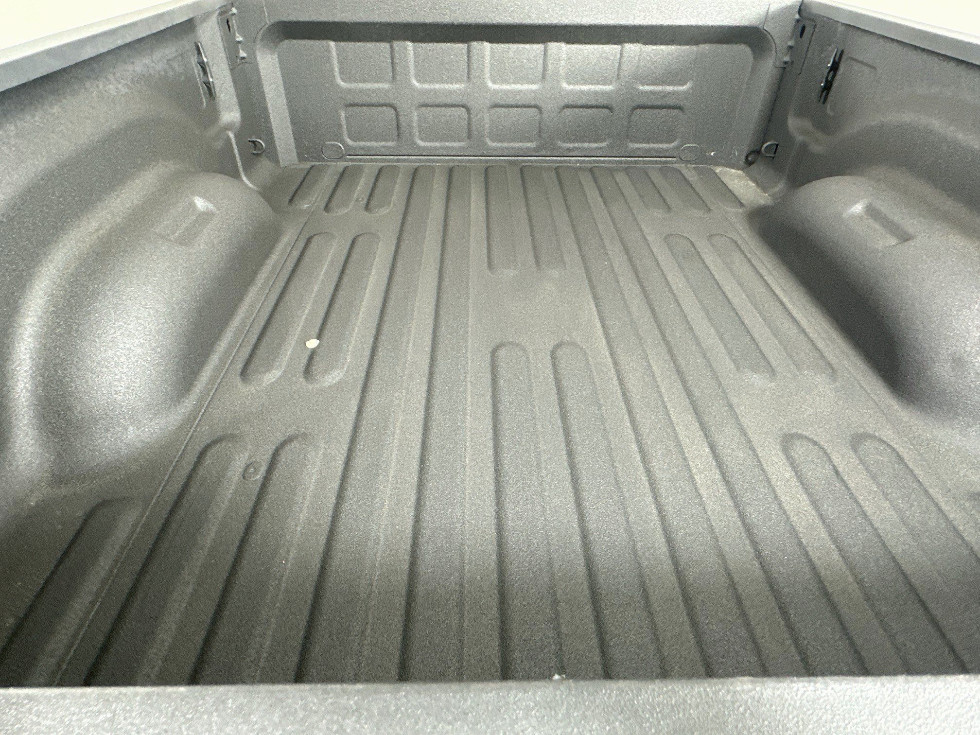 Used 2025 RAM 2500 Big Horn AWD/4WD image 28