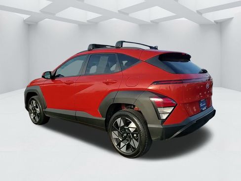 Certified 2024 Hyundai Kona SEL w/ Convenience Package image 7