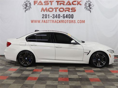 Used 2016 BMW M3 image 4