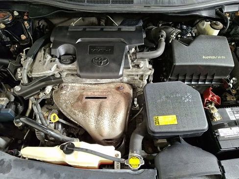 Used 2014 Toyota Camry SE FWD image 27