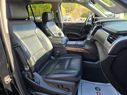 Used 2019 Chevrolet Tahoe Premier AWD/4WD image 22