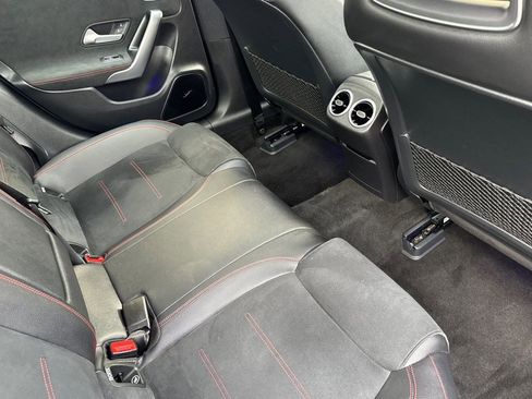 Used 2020 Mercedes-Benz CLA 250 image 30