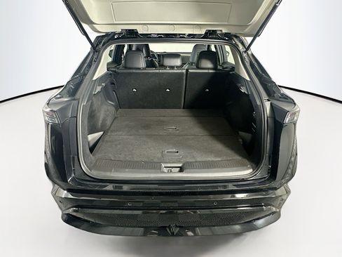 Used 2023 Nissan Ariya FWD image 30