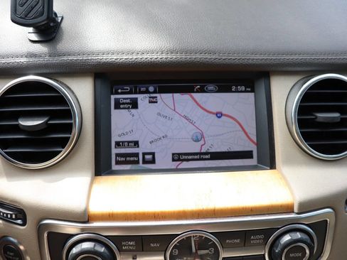 Used 2012 Land Rover LR4 HSE image 24