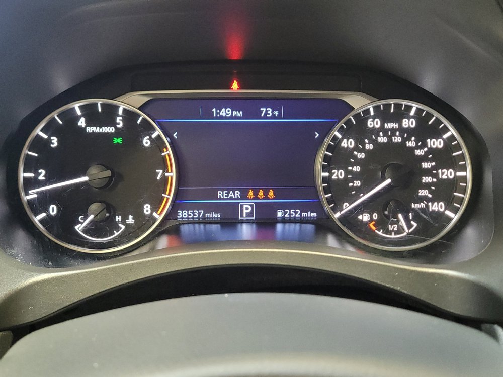 Used 2025 Nissan Altima 2.5 SV FWD image 23