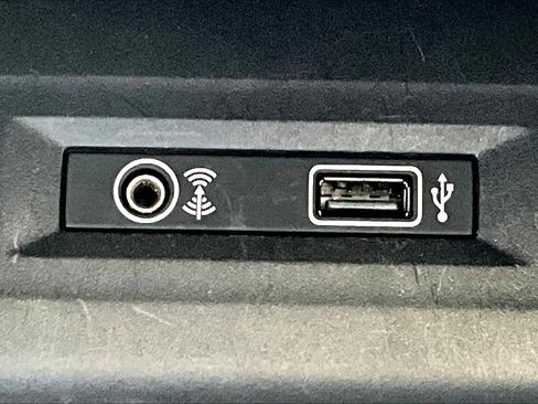 Used 2019 Volkswagen Atlas SEL Premium image 34