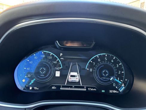 Used 2023 Genesis GV80 2.5T w/ Prestige Package image 12