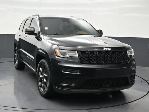 Used 2019 Jeep Grand Cherokee Summit w/ Trailer Tow Group IV RWD image 8