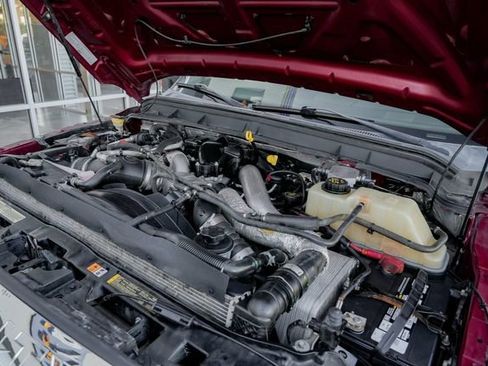 Used 2014 Ford F350 Lariat w/ Chrome Package image 30