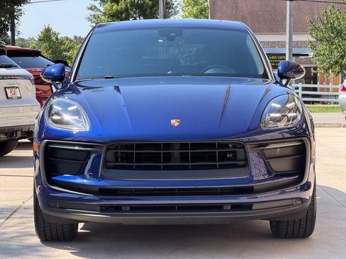 Used 2022 Porsche Macan AWD/4WD image 4