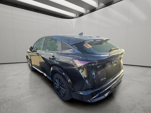 Used 2024 Nissan Ariya AWD image 4