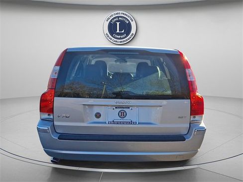 Used 2006 Volvo V70 2.5T image 4