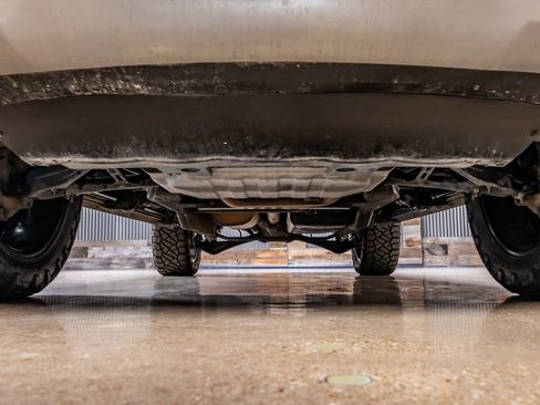 Used 2021 GMC Yukon Denali w/ Denali Premium Package image 15