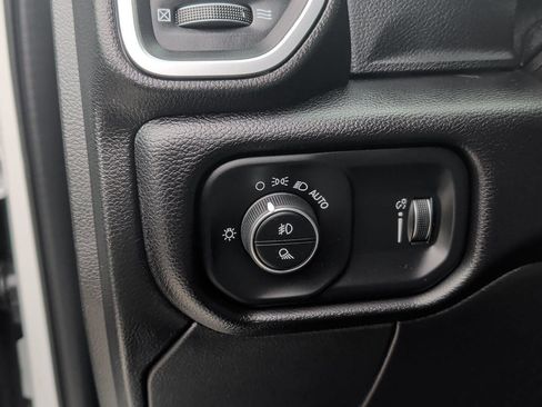 Used 2024 RAM 2500 Big Horn image 16