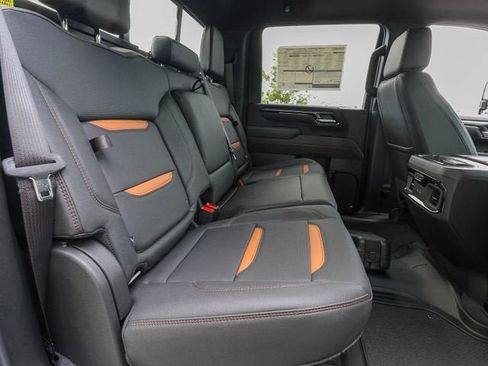 New 2026 GMC Sierra 2500 AT4 w/ AT4 Premium Plus Package AWD/4WD image 27