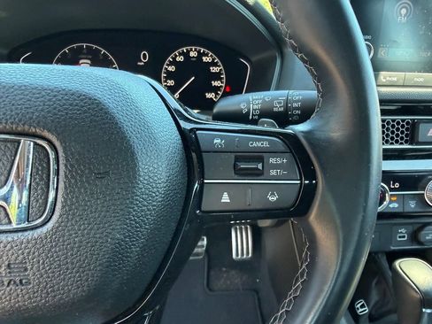 Used 2024 Honda Civic Sport image 12