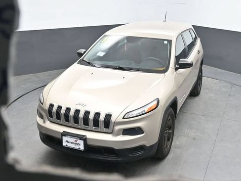Used 2015 Jeep Cherokee Sport w/ Cold Weather Group AWD/4WD image 28