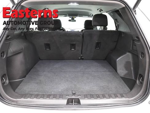 Used 2022 Chevrolet Equinox LT image 9