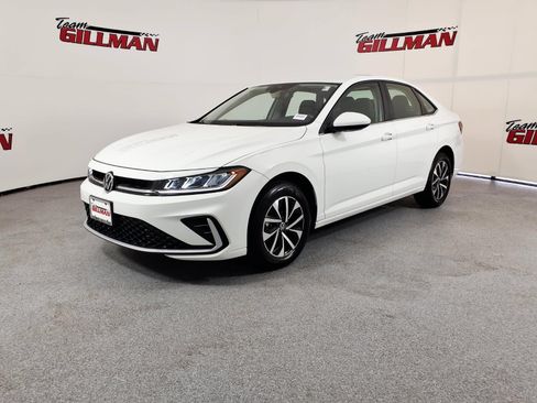 Used 2025 Volkswagen Jetta S FWD image 3