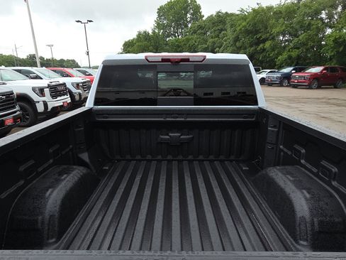 New 2026 Chevrolet Silverado 1500 High Country w/ Technology Package AWD/4WD image 8